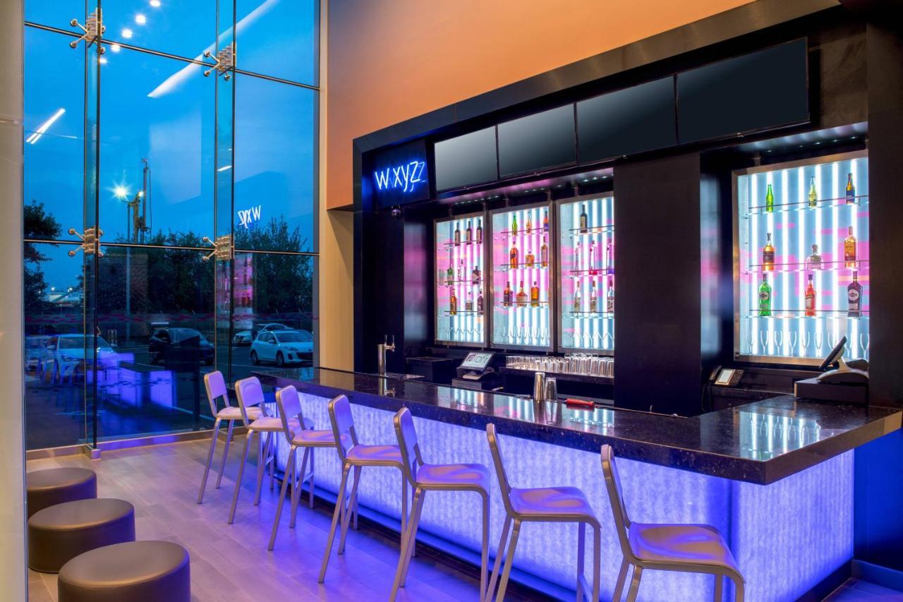 Aloft New York Laguardia Airport Hotel Exterior photo